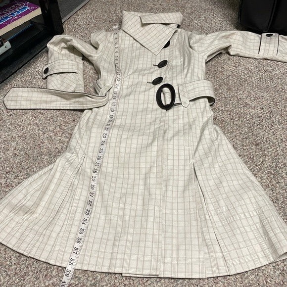 Soia & Kyo Cream Plaid Trench Coat with Lime Lining - Picture 10 of 13